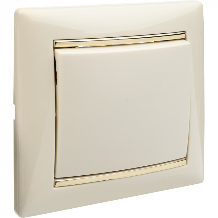 Legrand Valena Крем Выключатель 1-клавишный