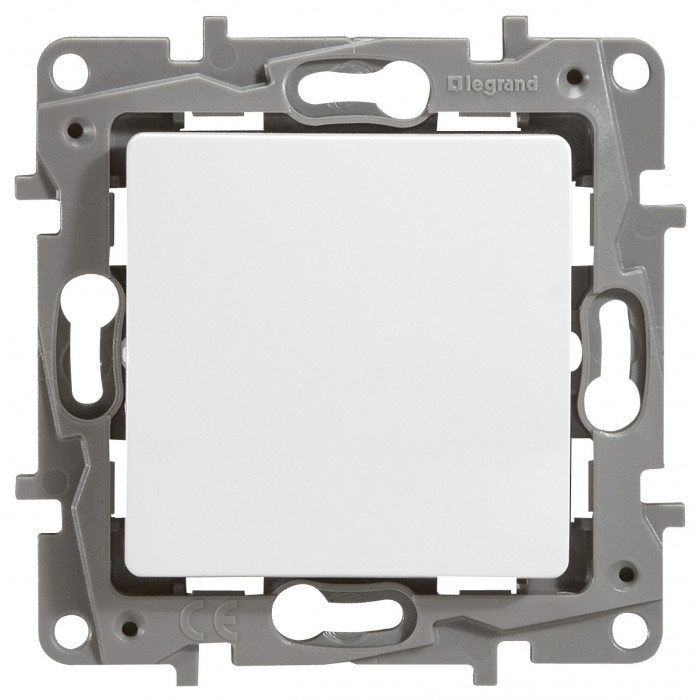 Legrand Etika Белый Выключатель 1-клавишный с подсветкой, 10А, Винтовые клеммы