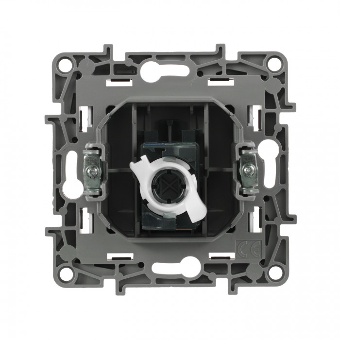 Legrand Etika Алюминий Розетка компьютерная RJ45, категория 5е UTP